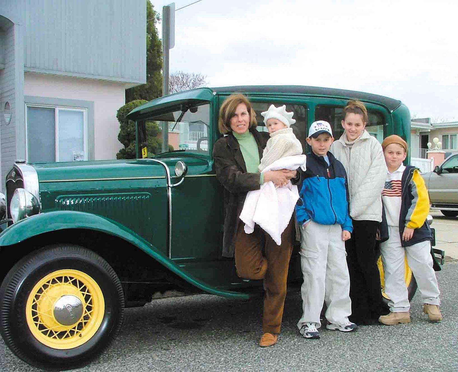 Carole Von Savage with family, 2004